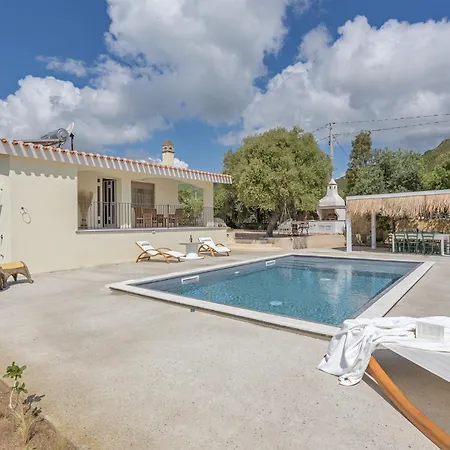 Alba Ogliastra Con Piscina Privata