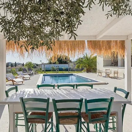 Alba Ogliastra Con Piscina Privata 테르테니아